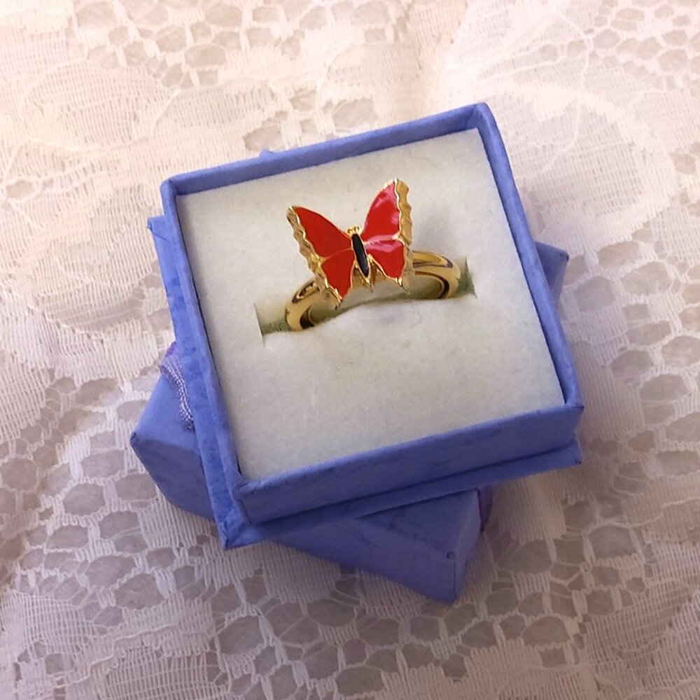 VTG Girls Women’s Red Butterfly Gold Tone Adjustable Vintage Ring Size 5 6 7